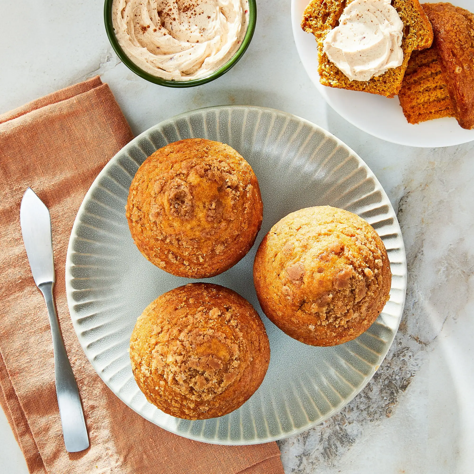 Marketside Pumpkin Spice Streusel Muffins 14 oz Tray 4 Count - Görsel 2